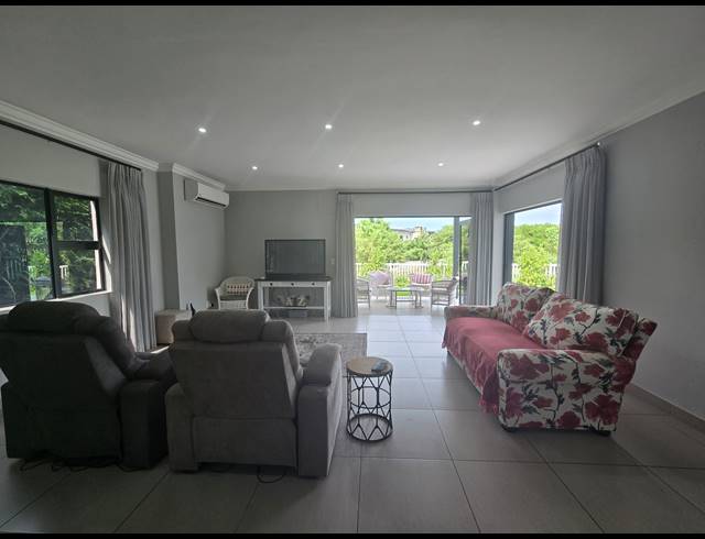 3 BEDROOM HOUSE FOR SALE IN NEW SALT ROCK CITY